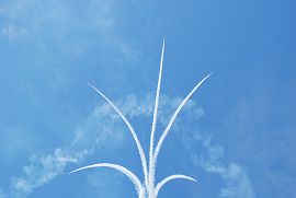 2012年 ブルーインパルス事前飛行訓練 上向き空中開花 5