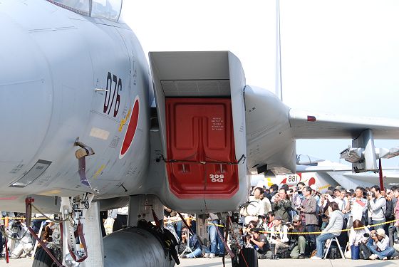 F-15J エア・インテーク（空気吸入口）