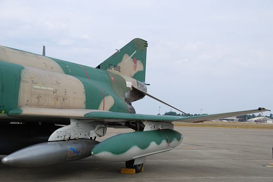 RF-4E 偵察機 主翼