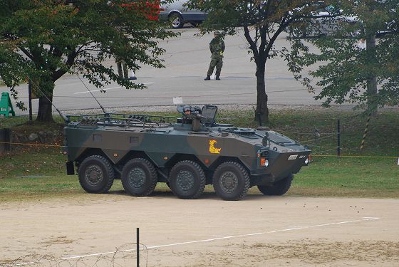 2010年の戦闘訓練展示での96式装輪装甲車