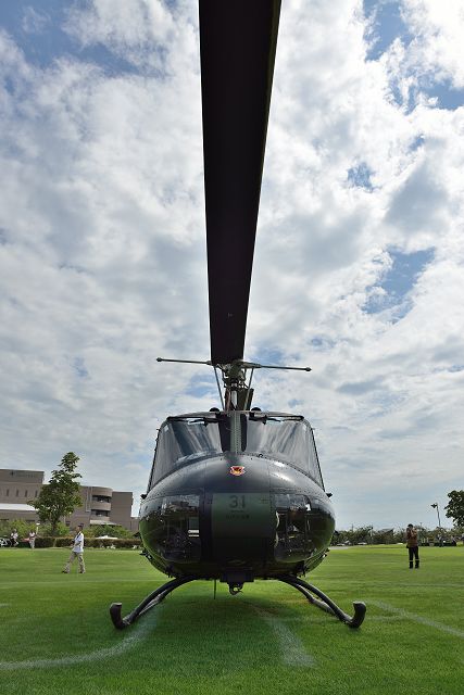 UH-1H 多用途ヘリコプター 機体正面