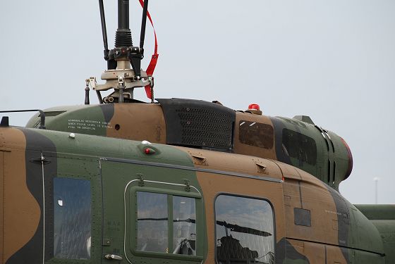 UH-1J 多用途ヘリコプター エンジン排気口