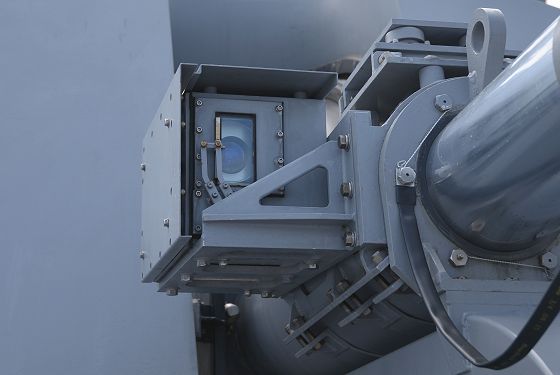 ミサイル艇 はやぶさ OTO 62口径 76mm単装速射砲 ガンカメラ