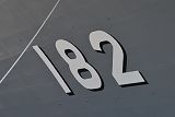 艦番号「182」