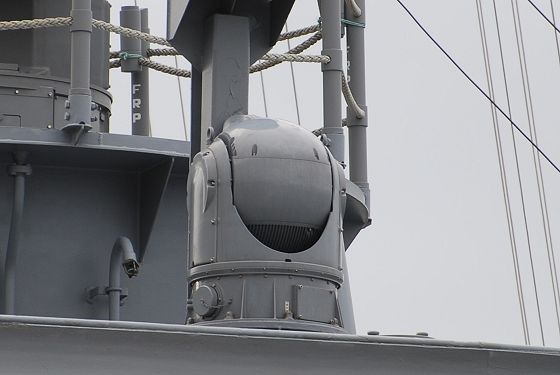 護衛艦じんつう 赤外線暗視装置 OAX-1B