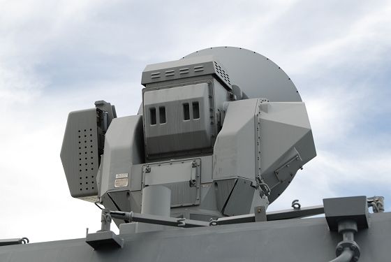 射撃指揮装置 FCS-2-31の背面