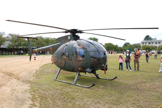観測ヘリコプター OH-6D