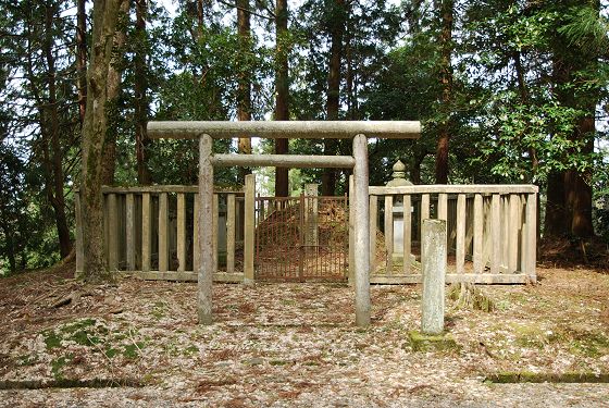 第12代藩主 前田斉広公の生母 山脇喜機子の墓