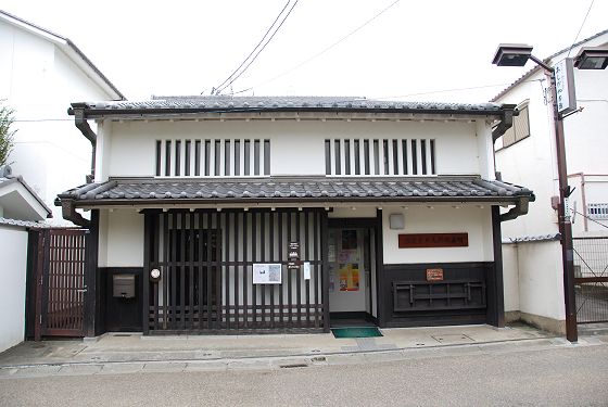 奈良市立史料保存館