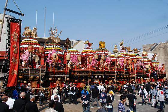 石動曳山祭