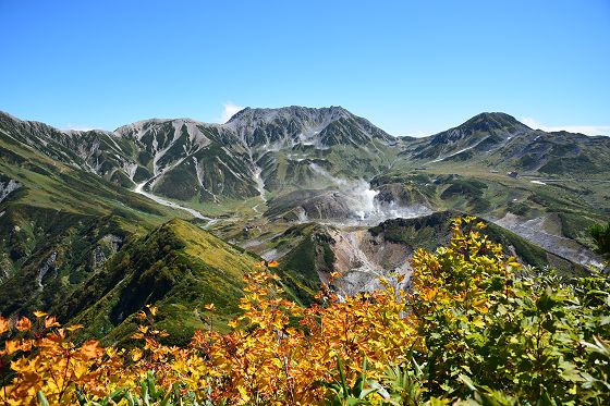 2015年9月14日、カガミ谷乗越から眺めた秋の立山