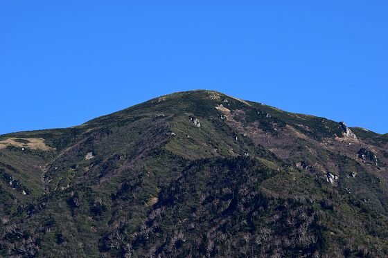 弘法から千寿が原まで続く探勝歩道の大観台から見た大日岳
