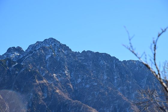 1680m地点の展望場所から眺めた後立山連峰の清水岳