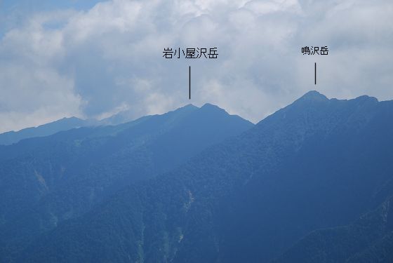 立山・東一の越から見た岩小屋沢岳
