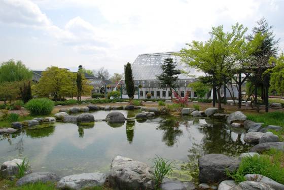 富山県花総合センター