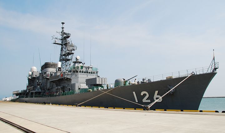 海上自衛隊：汎用護衛艦 はまゆき（DD-126） - いこまいけ高岡